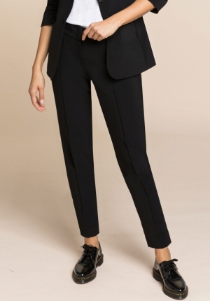 070 black