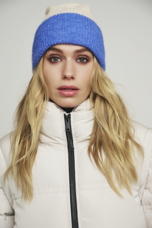  beige blue